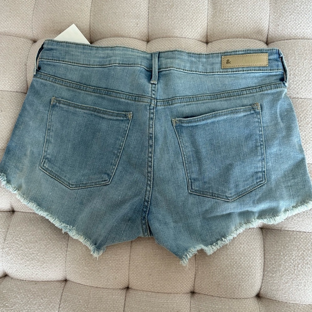 JEAN MID RISE SHORTS - Picture 2 of 2